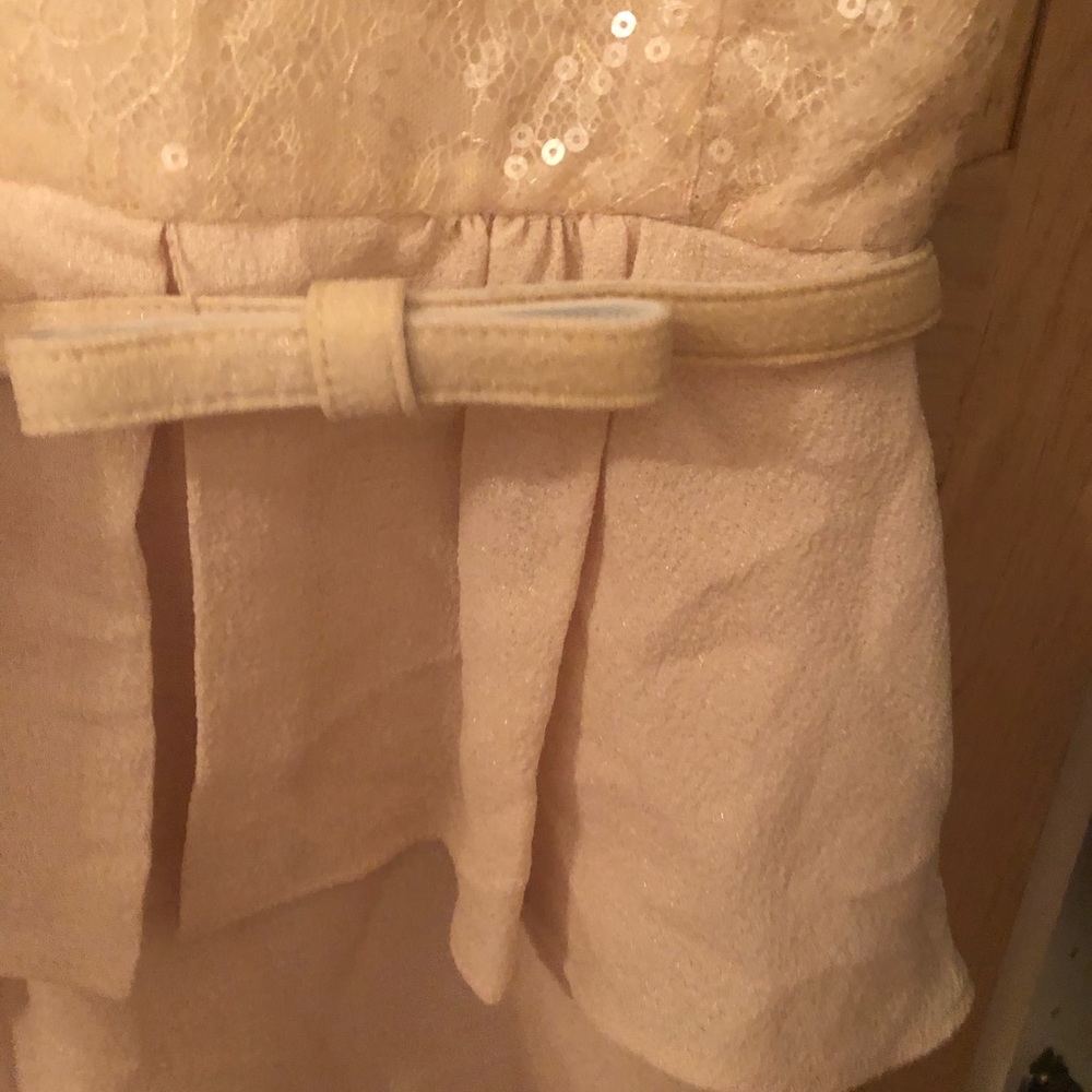 Dress - Picture 2 of 6